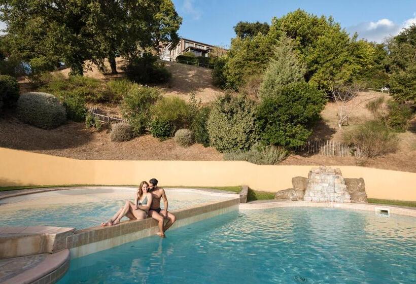 فندق Antico Casale Di Scansano Resort