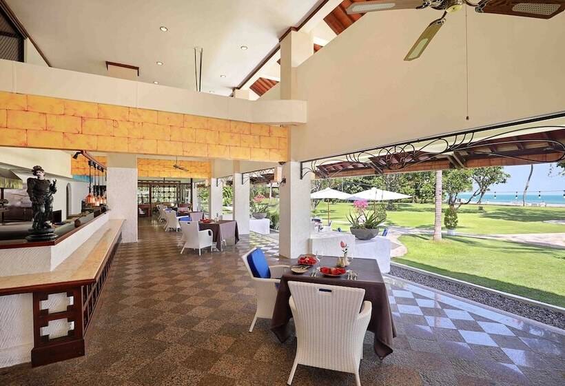 فندق Discovery Kartika Plaza