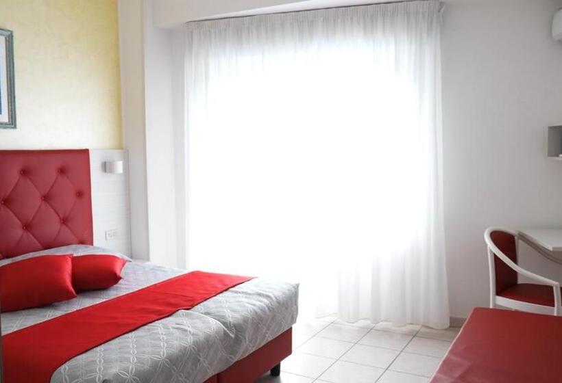 هتل Haus Charlotte