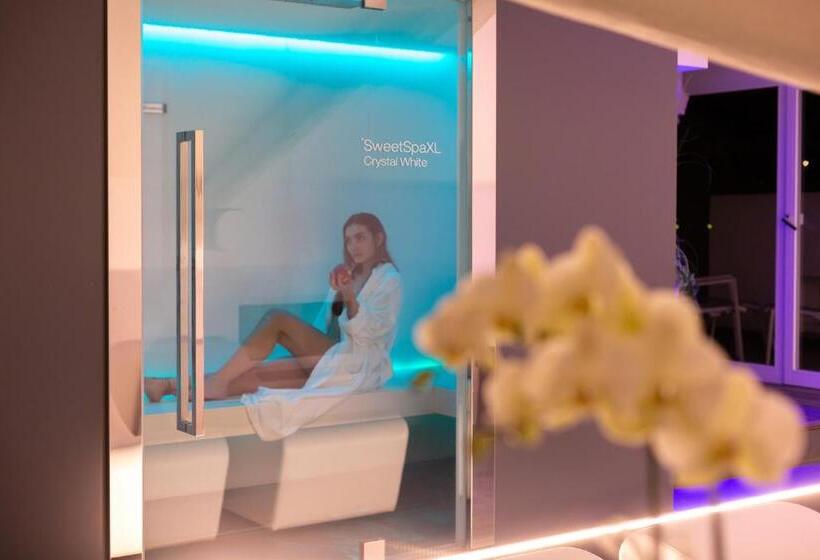 هتل Lago Di Garda