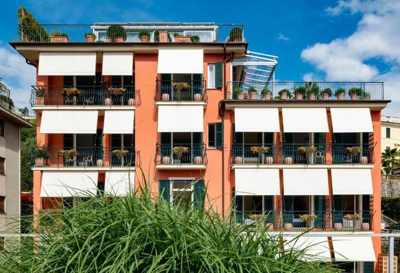 هتل Albergo Minerva