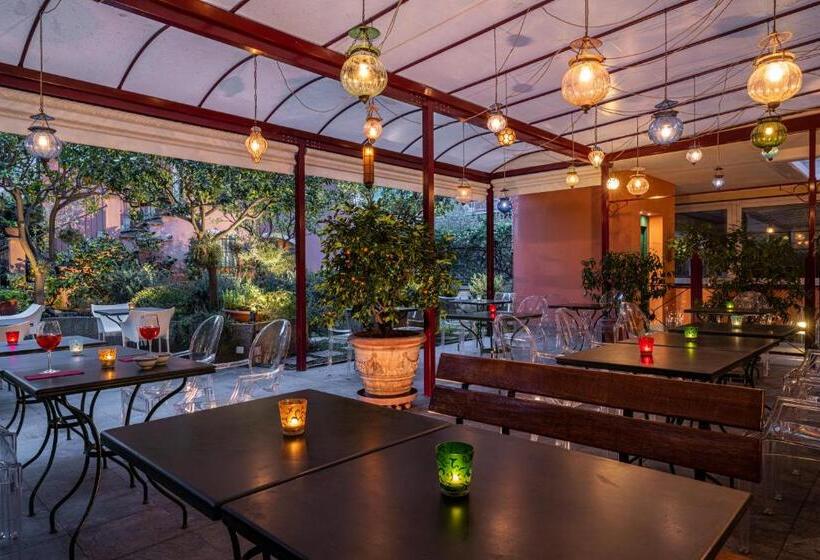 هتل Albergo Minerva