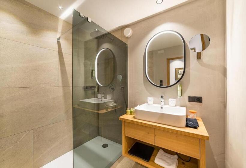 Mirabell Dolomites Hotel Luxury Ayurveda & Spa
