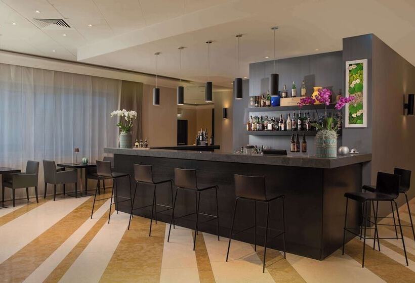 בית מלון כפרי NH Trieste