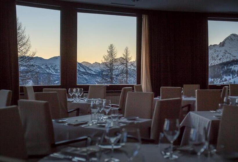 هتل Principi Di Piemonte Sestriere