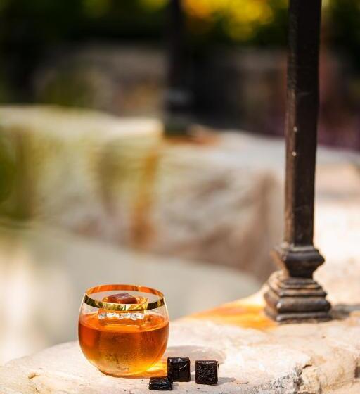 هتل San Domenico Palace, Taormina, A Four Seasons