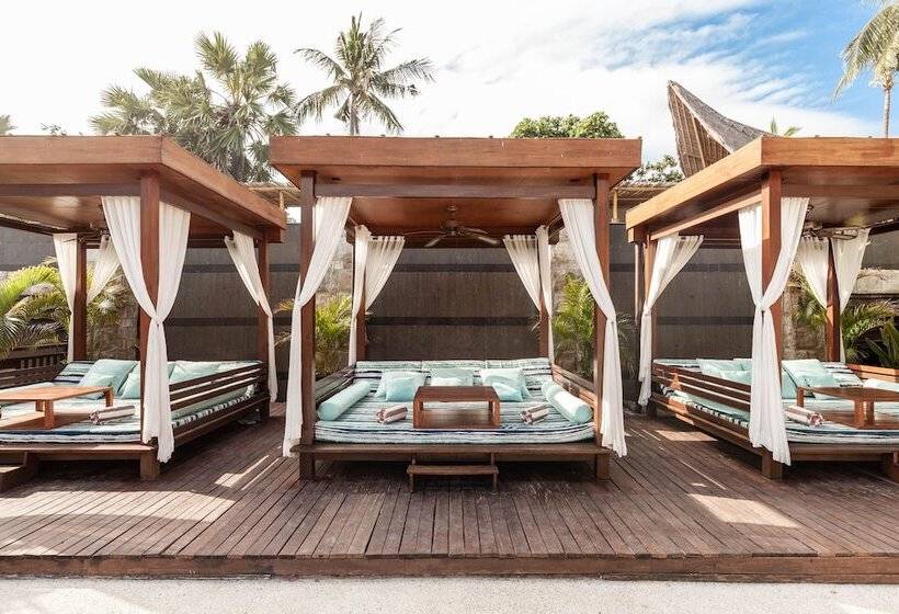 هتل Bali Mandira Beach Resort & Spa