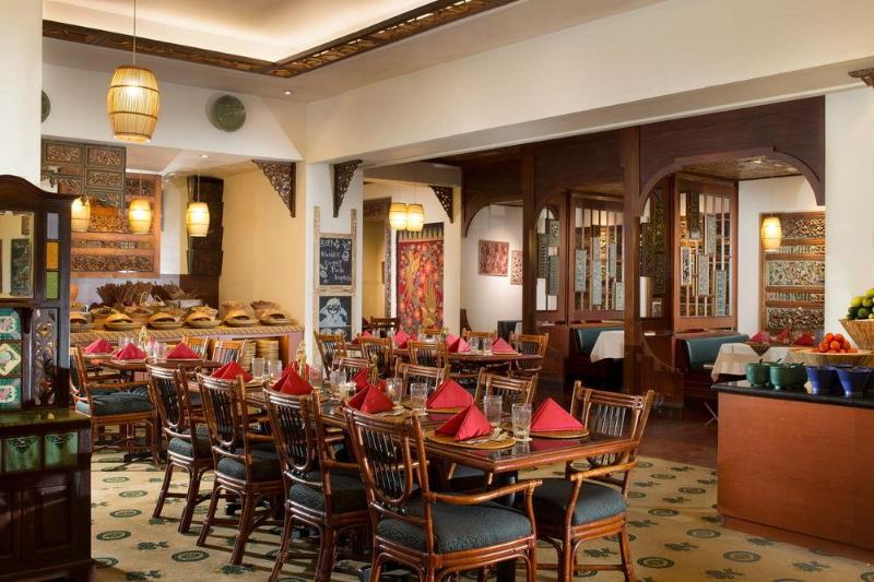 هتل Bumi Surabaya City Resort