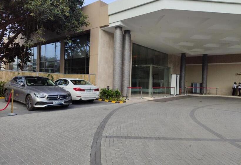 فندق Courtyard By Marriott Tiruchirappalli