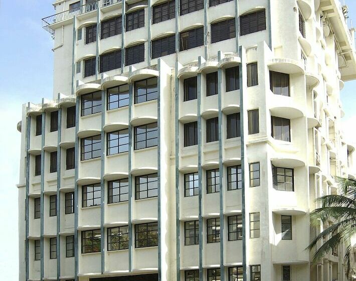 בית מלון כפרי Godwin   Colaba
