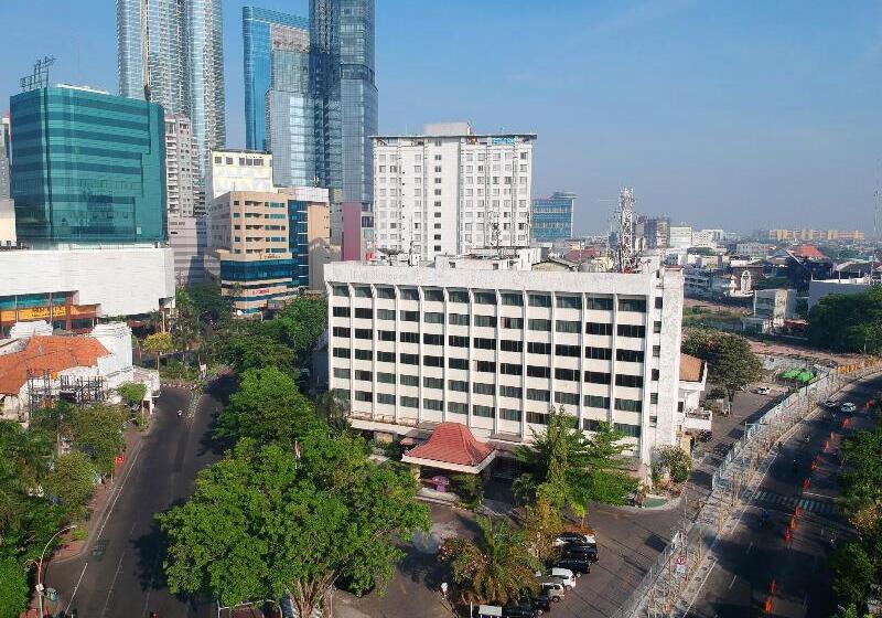 هتل Grand Inna Tunjungan