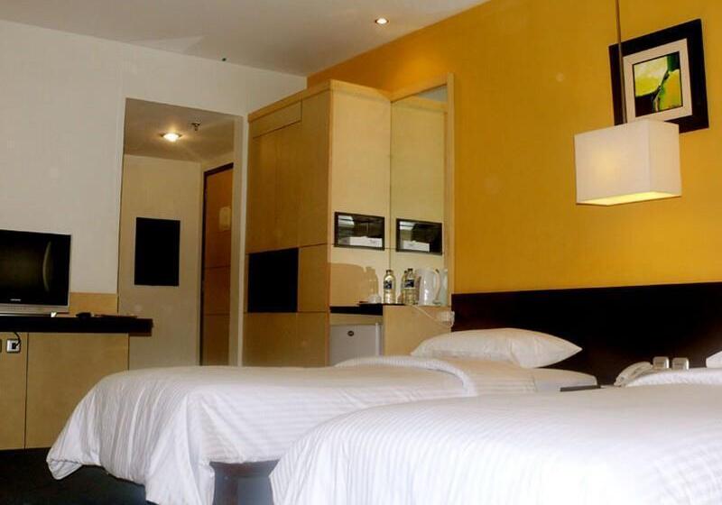 هتل Grand Mahkota