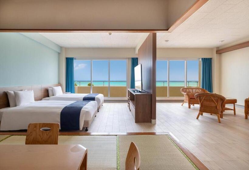 בית מלון כפרי En Resort Kumejima Eef Beach