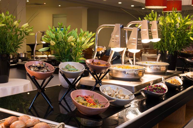 ホテル Leonardo Beach Tel Aviv