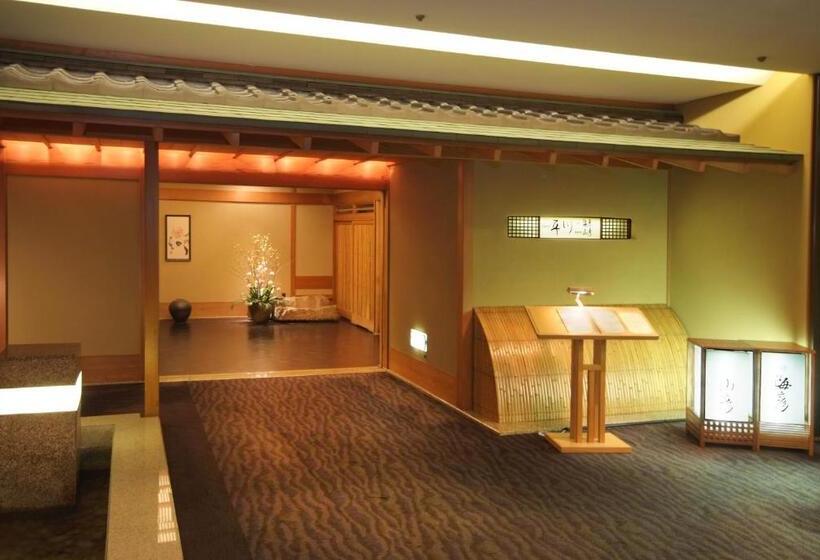 בית מלון כפרי Metropolitan Edmont Tokyo