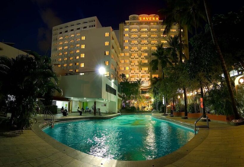 هتل Savera