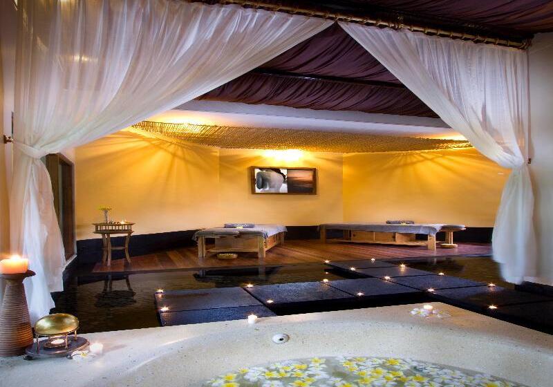 استراحتگاه Kupu Kupu Barong Villas And Tree Spa By L’occitane