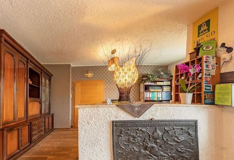 هتل Hostellerie Val Fleuri