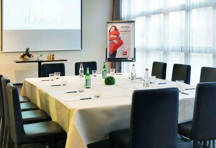 هتل Ibis Luxembourg Airport