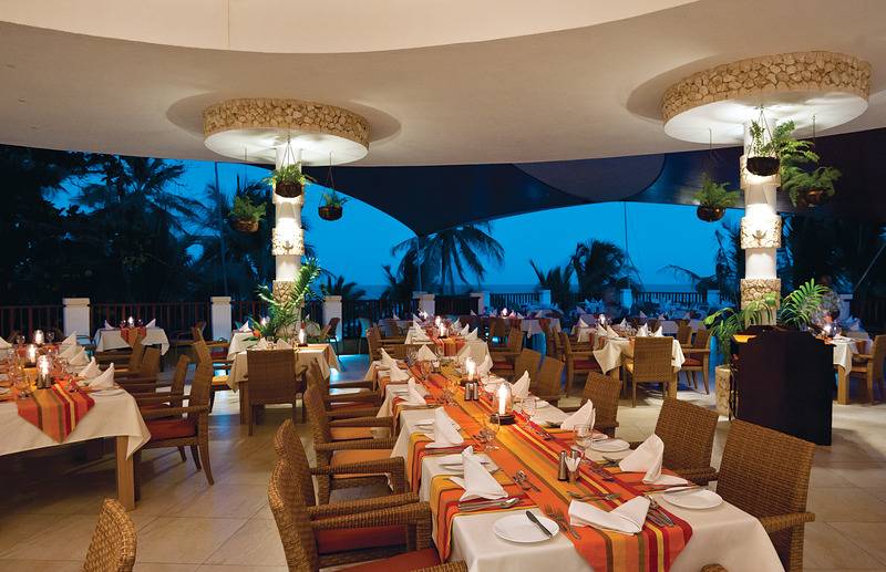 هتل Leopard Beach Resort And Spa