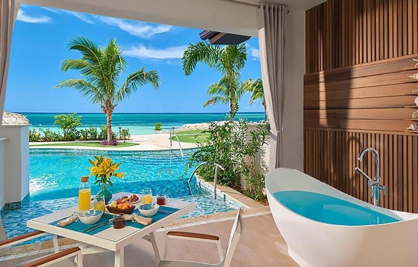هتل Sandals Montego Bay   All Inclusive Couples Only