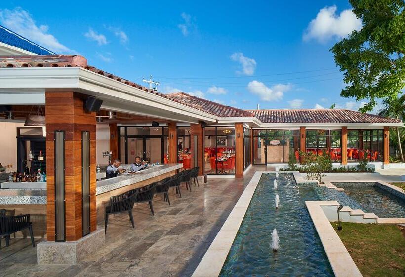 هتل Sandals Montego Bay   All Inclusive Couples Only
