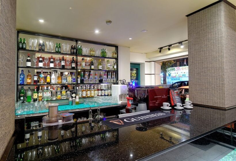 هتل The Jesselton