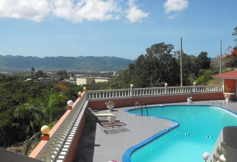 هتل Verney House Resort