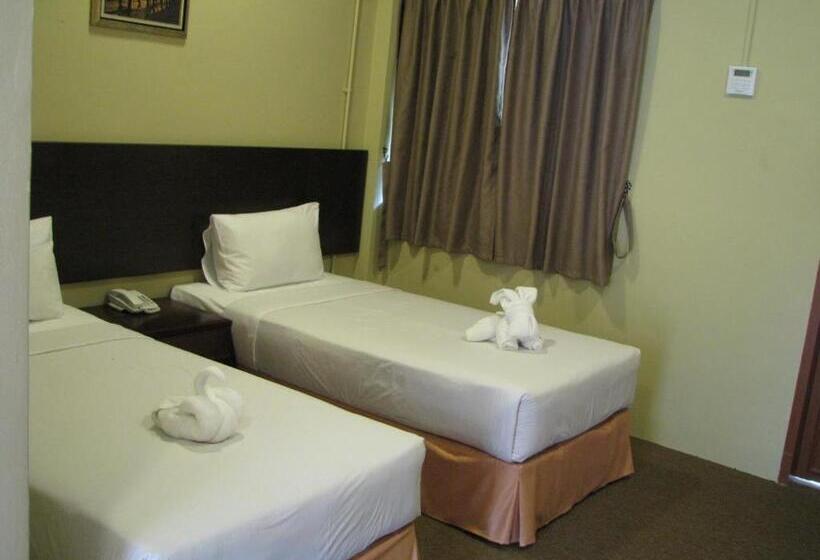 منتجع Mersing Merlin Inn