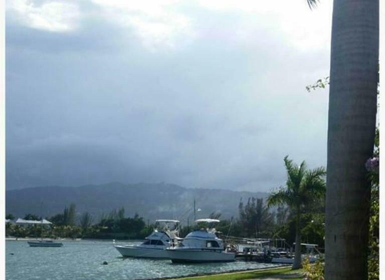 Seawind On The Bay