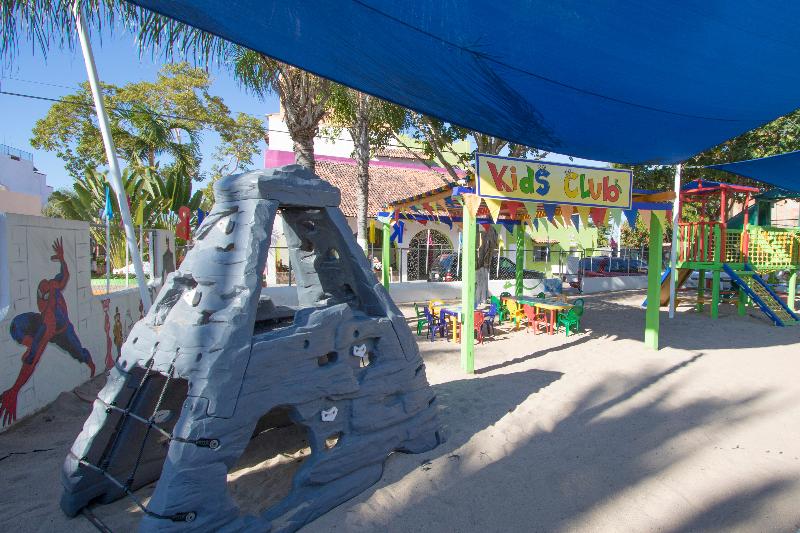 فندق Decameron Los Cocos Guayabitos, Ramada All Inclusive Resort