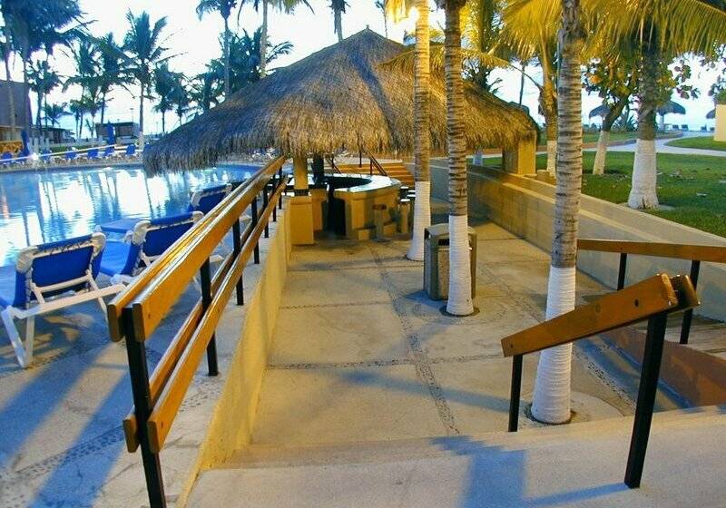 هتل Holiday Inn Resort Los Cabos All Inclusive