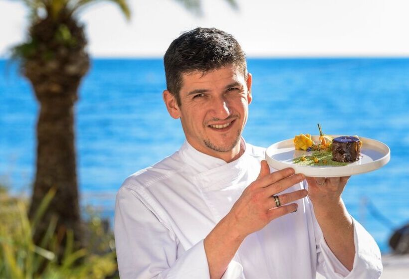 ホテル Le Méridien Beach Plaza