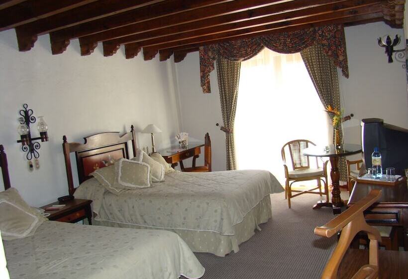 هتل Mansion Del Cupatitzio