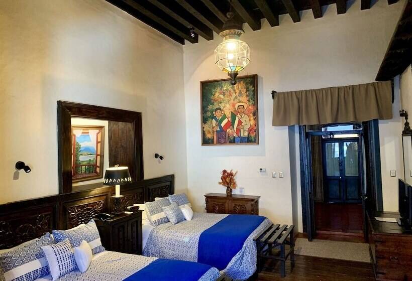 هتل Mansion Iturbe