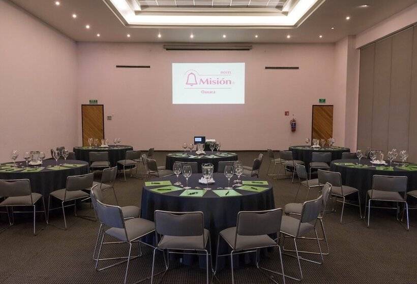 Отель Mision Oaxaca