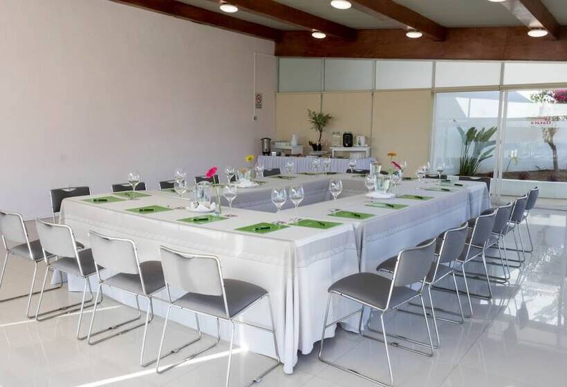 Отель Mision Oaxaca