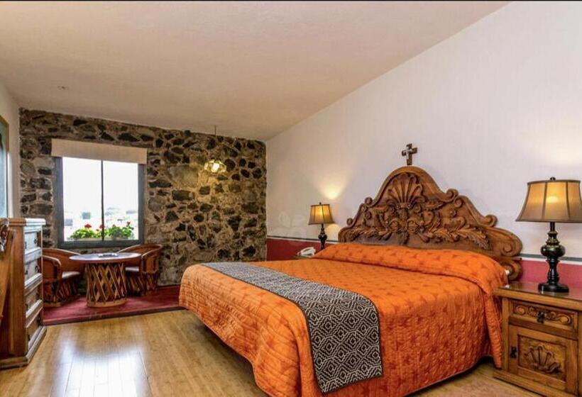 هتل Posada De La Aldea