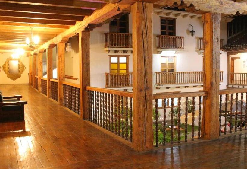 Hotel Santa Clara