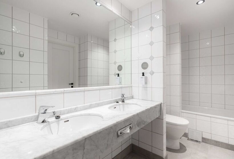 فندق Scandic Oslo City