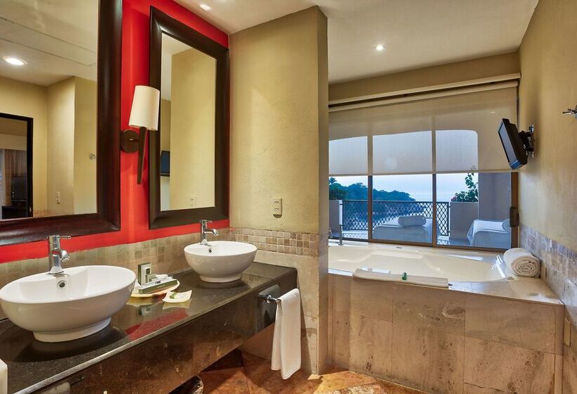 אתר נופש Barcelo Puerto Vallarta  All Inclusive
