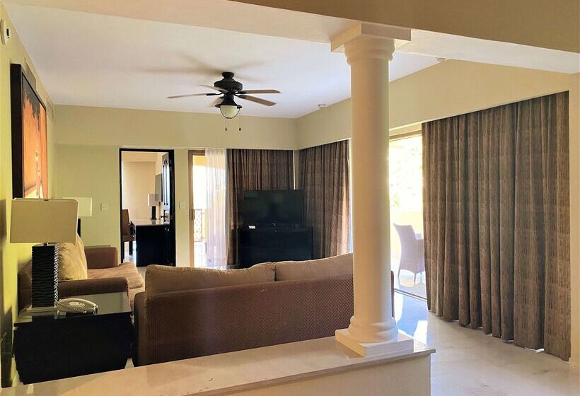 אתר נופש Barcelo Puerto Vallarta  All Inclusive