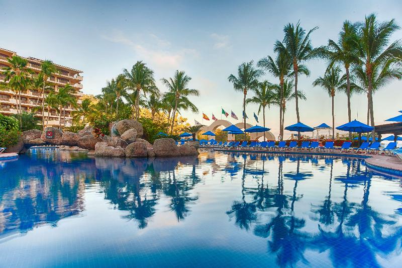 אתר נופש Barcelo Puerto Vallarta  All Inclusive
