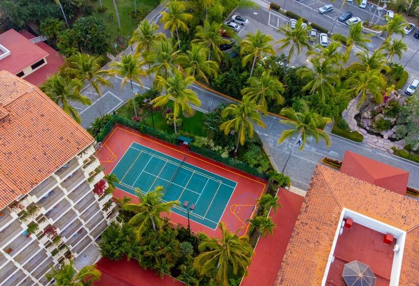 אתר נופש Barcelo Puerto Vallarta  All Inclusive