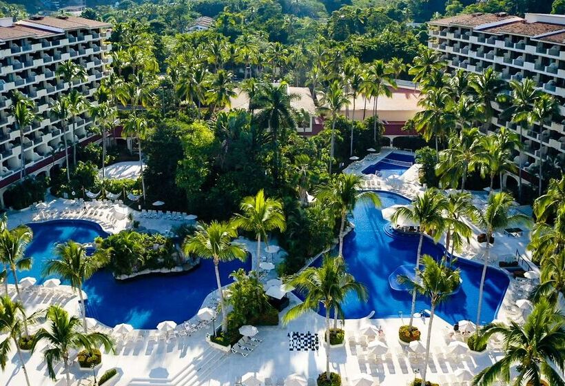 אתר נופש Barcelo Puerto Vallarta  All Inclusive