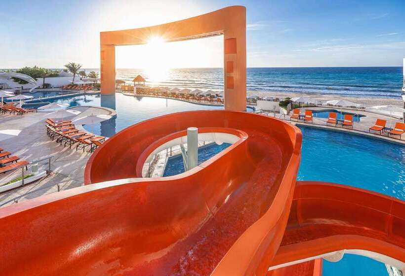 リゾートホテル Beach Palace All Inclusive