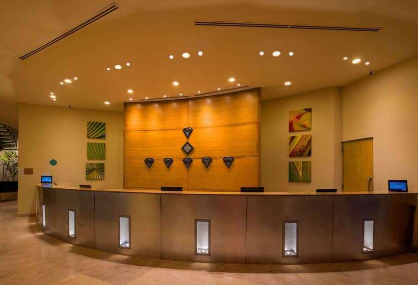 リゾートホテル Beach Palace All Inclusive