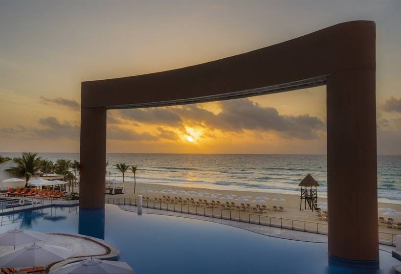 リゾートホテル Beach Palace All Inclusive