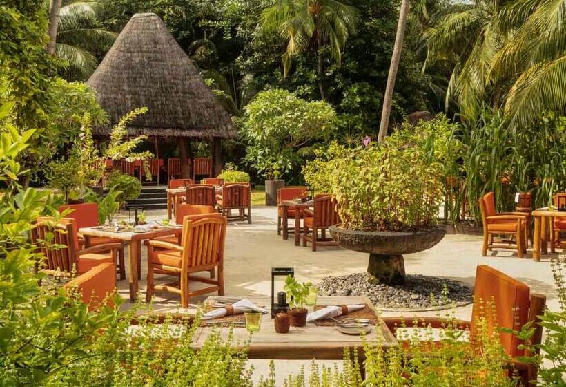 Курорт One&only Reethi Rah