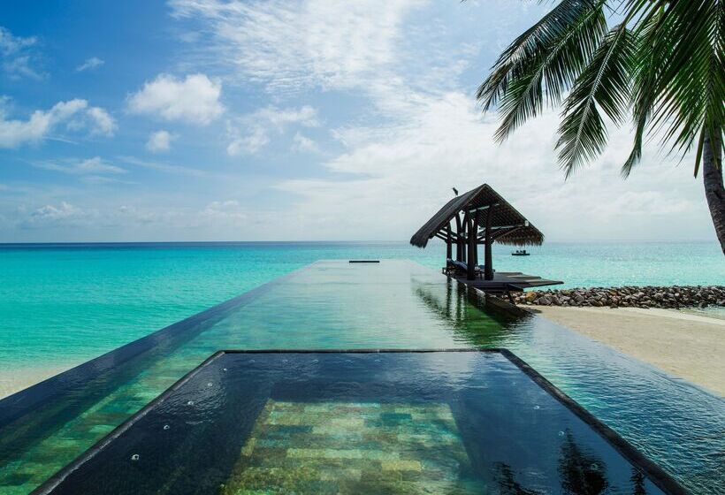 Курорт One&only Reethi Rah